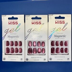 KISS Gel Fantasy magnetic Nails in Shimmering Pink - 3 boxes